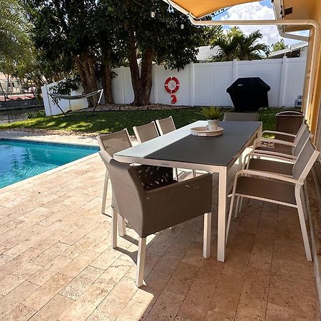 New! Waterfront Heated Pool & Jacuzzi 2 Mi To Beach - Fishing Pier Relaxing Spa & Hammock Fort Lauderdale Exterior photo