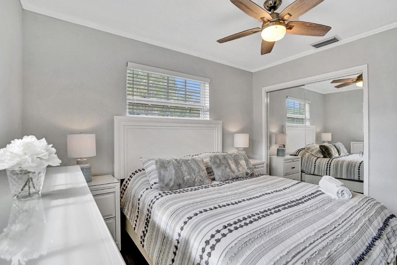 New! Waterfront Heated Pool & Jacuzzi 2 Mi To Beach - Fishing Pier Relaxing Spa & Hammock Fort Lauderdale Exterior photo